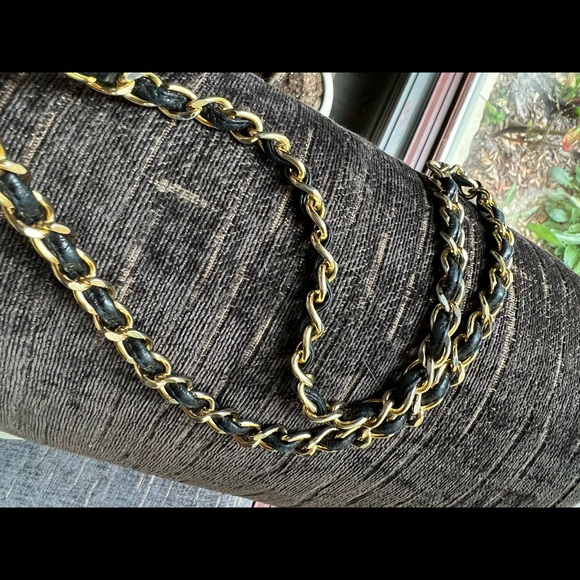 Vintage Chanel drawstring bag - Picture 12 of 16